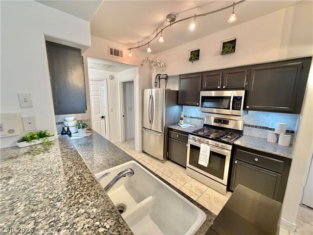 9050 West WARM SPRINGS Road 1030, Las Vegas, NV 89148