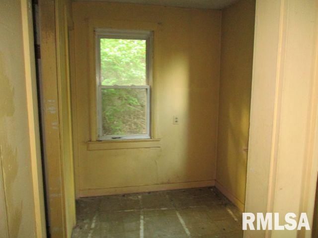 828 N MAIN Street, East Peoria, IL 61611