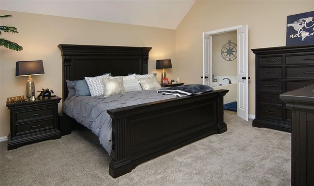 2752 Elmwood Drive, Burleson, TX 76028
