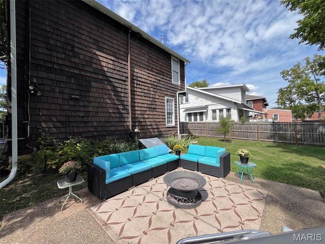 3434 Greenwood Boulevard, Maplewood, MO 63143