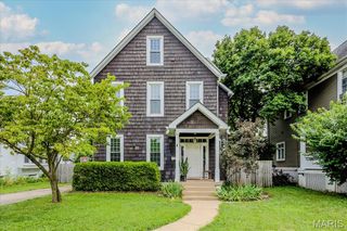 3434 Greenwood Boulevard, Maplewood, MO 63143