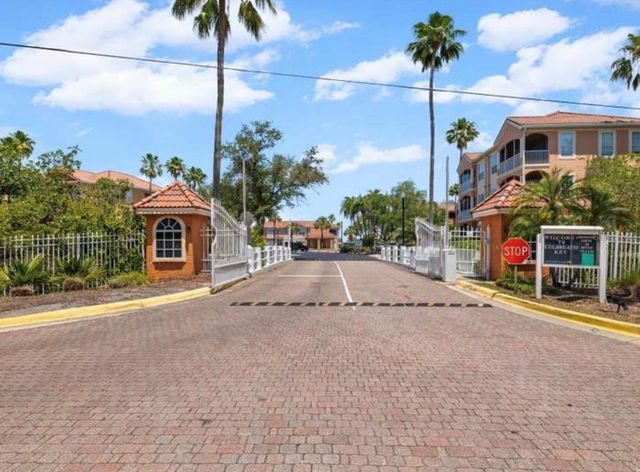 5000 CULBREATH KEY WAY 3-301, Tampa, FL 33611