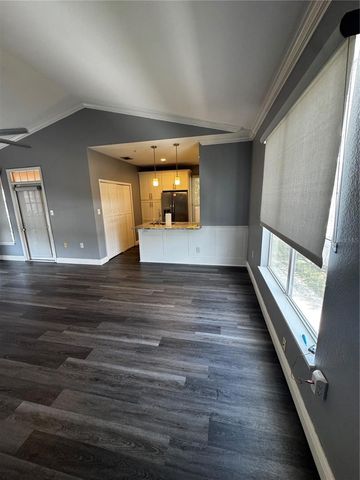 5000 CULBREATH KEY WAY 3-301, Tampa, FL 33611