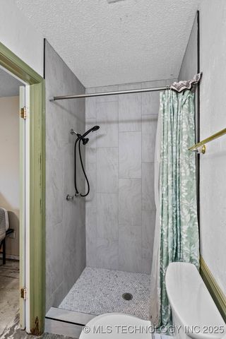 133 W Chestnut Place, Skiatook, OK 74070