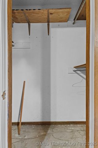 133 W Chestnut Place, Skiatook, OK 74070