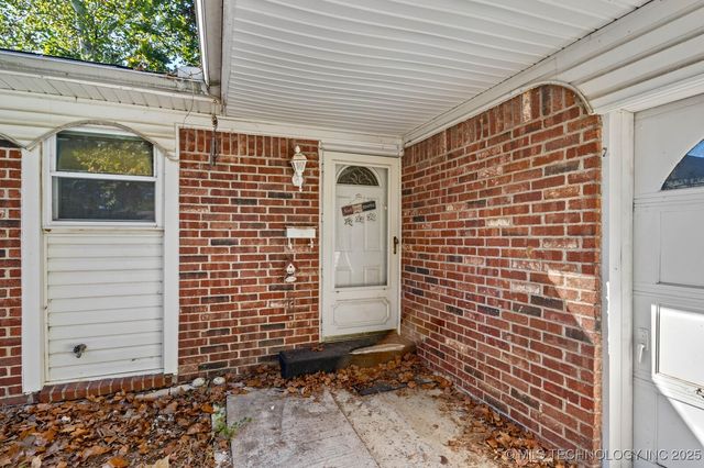 133 W Chestnut Place, Skiatook, OK 74070