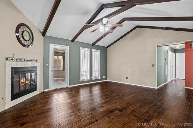 133 W Chestnut Place, Skiatook, OK 74070