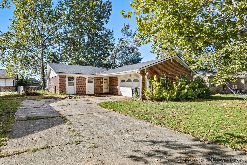 133 W Chestnut Place, Skiatook, OK 74070