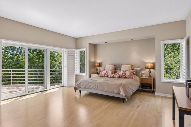 16458 Ringer Road, Minnetonka, MN 55391