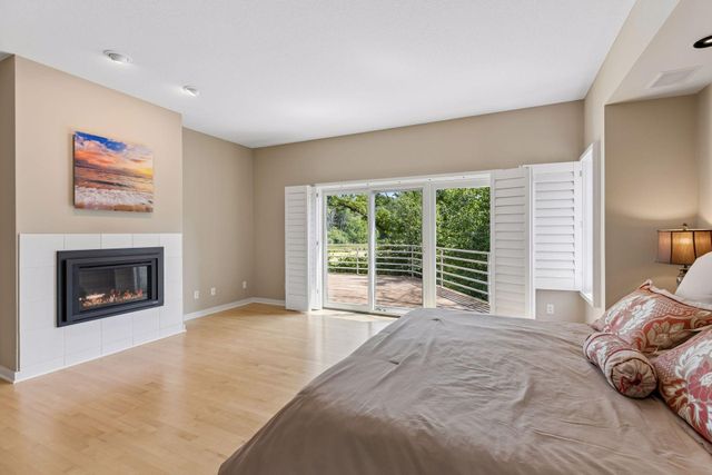 16458 Ringer Road, Minnetonka, MN 55391