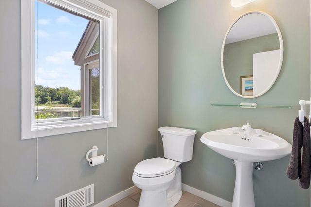 16458 Ringer Road, Minnetonka, MN 55391