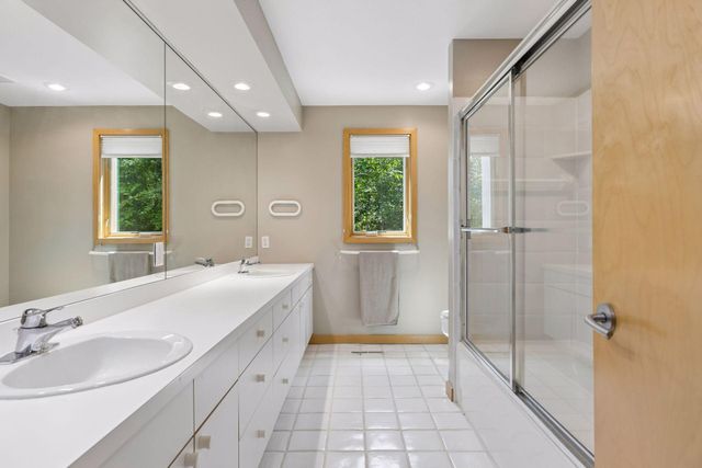 16458 Ringer Road, Minnetonka, MN 55391