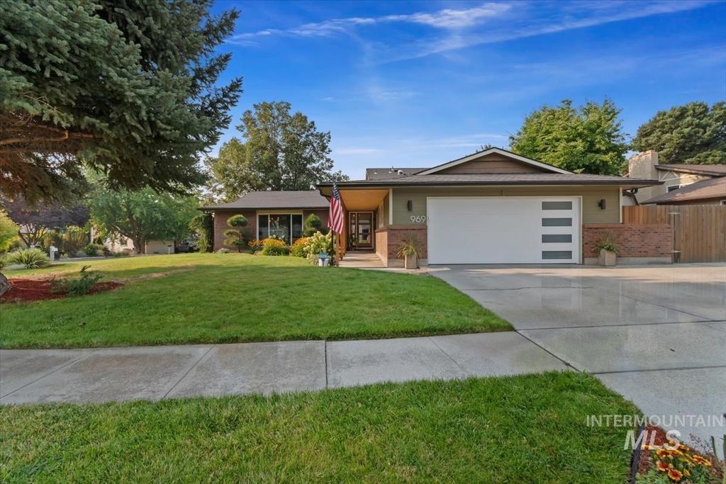 969 Farrington, Eagle, ID 83616 photo 1