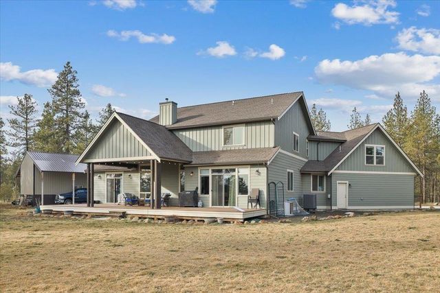 21823 S Harrison Rd, Cheney, WA 99004