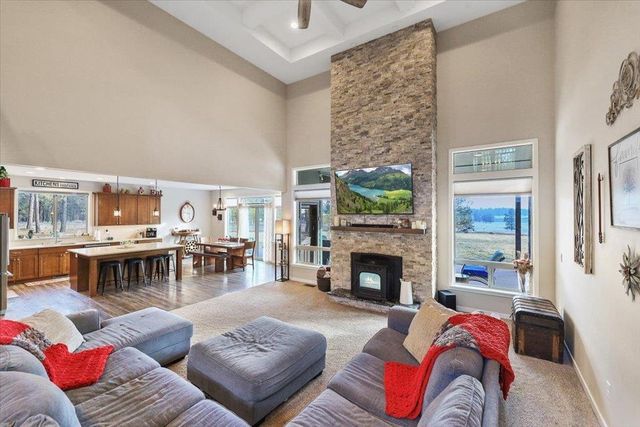 21823 S Harrison Rd, Cheney, WA 99004