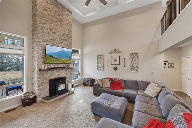 21823 S Harrison Rd, Cheney, WA 99004