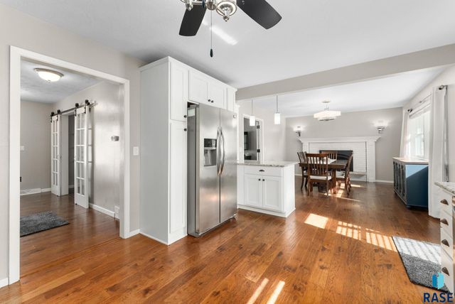 3104 S Elmwood Ave Avenue, Sioux Falls, SD 57105