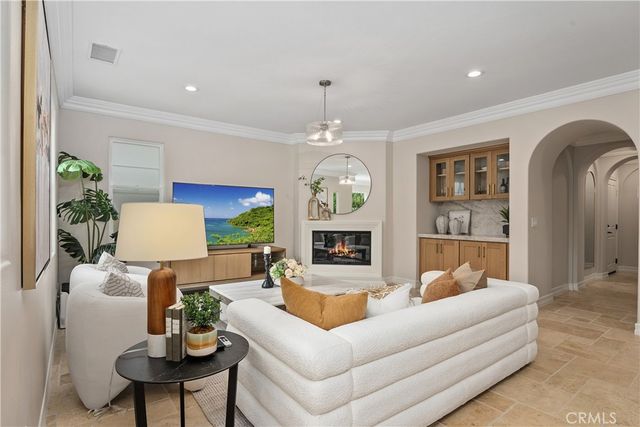 114 Mosaic, Irvine, CA 92603