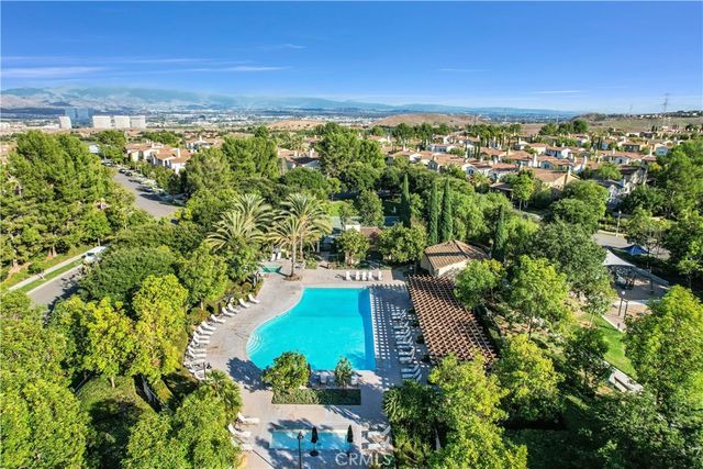 114 Mosaic, Irvine, CA 92603
