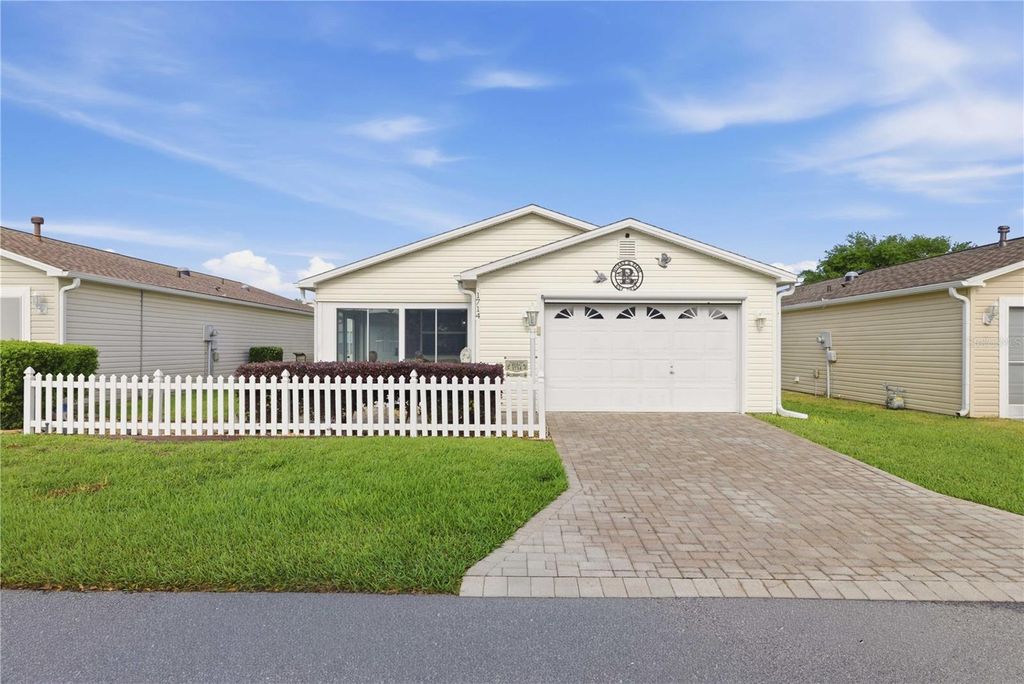 1714 EL NINO STREET, The Villages, FL 32162