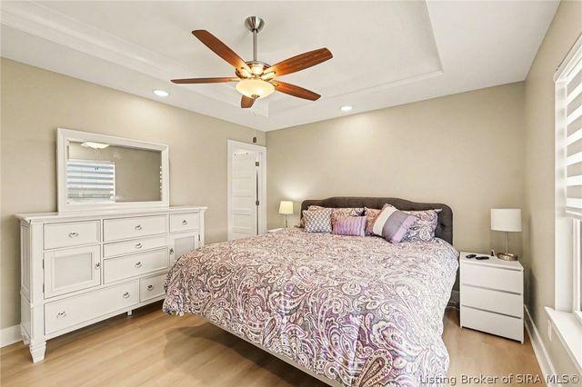 7002 Knob Valley Way, Georgetown, IN 47122