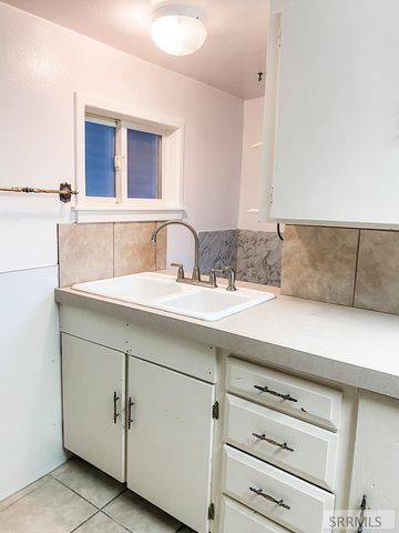 340 N 850 W, Blackfoot, ID 83221