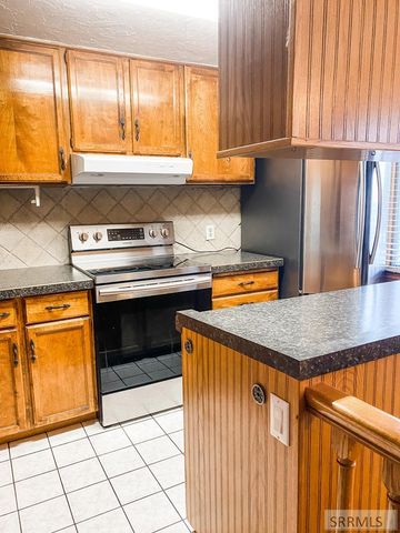 340 N 850 W, Blackfoot, ID 83221