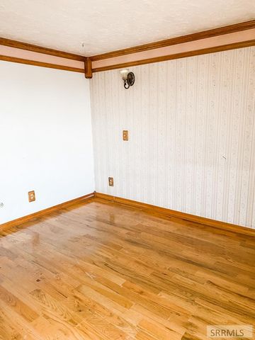 340 N 850 W, Blackfoot, ID 83221