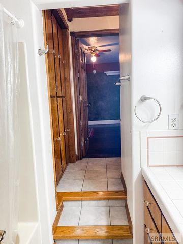 340 N 850 W, Blackfoot, ID 83221