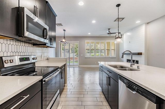 1958 MILKWEED TRACE, Lutz, FL 33558