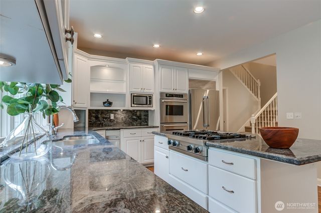 22128 NE 141st Place, Woodinville, WA 98077