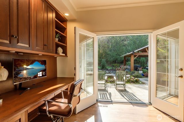 22128 NE 141st Place, Woodinville, WA 98077