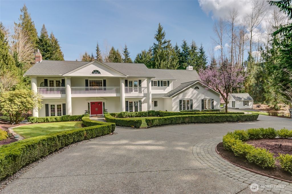 22128 NE 141st Place, Woodinville, WA 98077