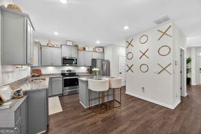 1253 Richmond Court Southeast, Atlanta, GA 30354