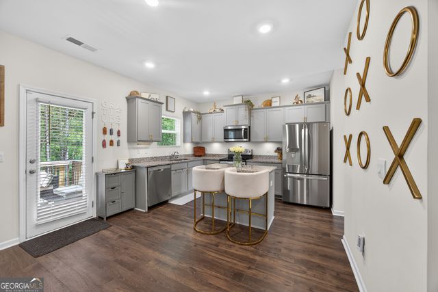 1253 Richmond Court Southeast, Atlanta, GA 30354