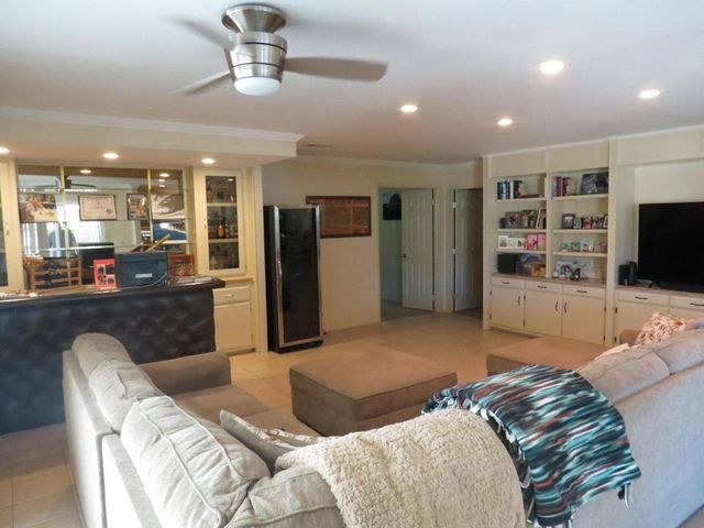 73854 Seven Springs Drive, Palm Desert, CA 92260