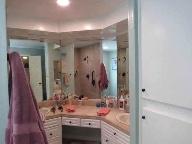 73854 Seven Springs Drive, Palm Desert, CA 92260