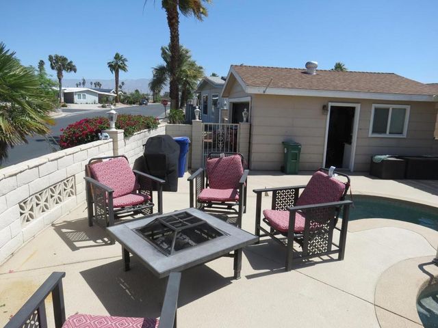 73854 Seven Springs Drive, Palm Desert, CA 92260