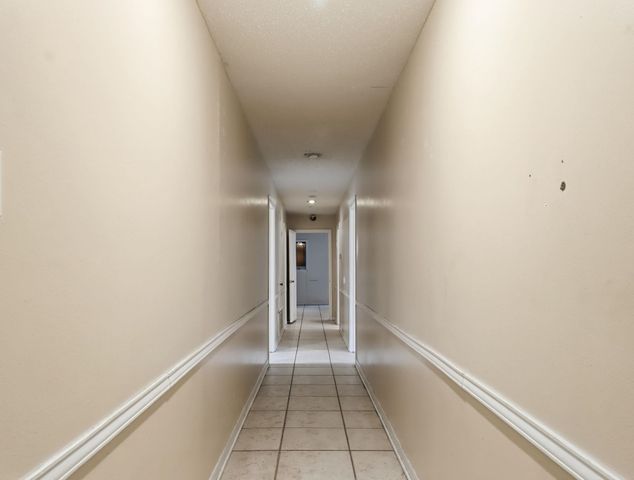 24 Cherrywood Cir, Marshall, TX 75672