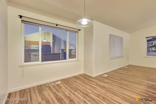 6229 Laurel Street, Anchorage, AK 99507