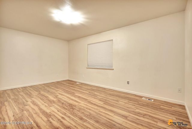 6229 Laurel Street, Anchorage, AK 99507