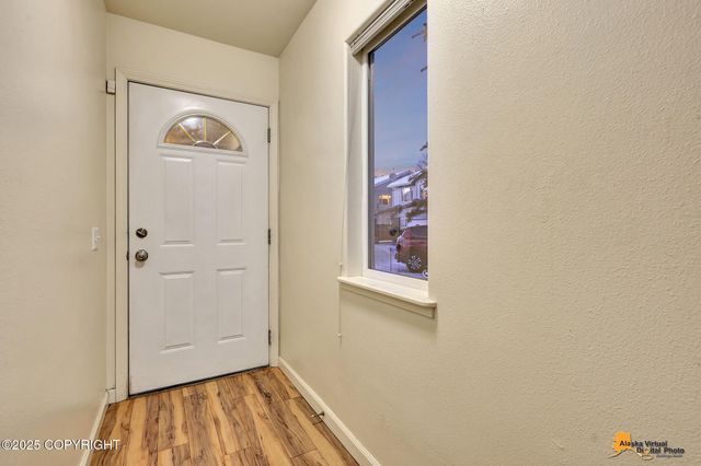 6229 Laurel Street, Anchorage, AK 99507