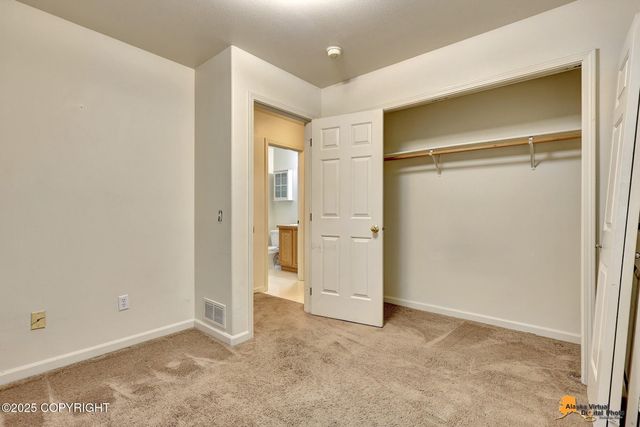 6229 Laurel Street, Anchorage, AK 99507