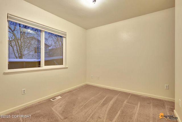 6229 Laurel Street, Anchorage, AK 99507