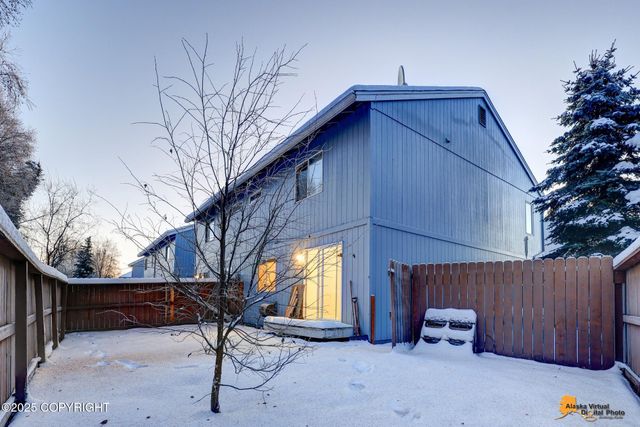 6229 Laurel Street, Anchorage, AK 99507