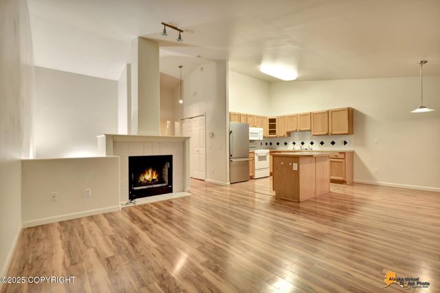 6229 Laurel Street, Anchorage, AK 99507