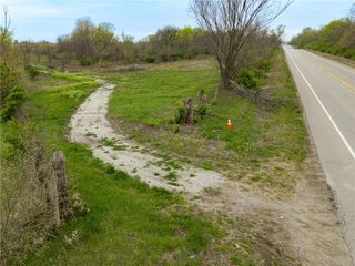 19810 N US 69 Highway, Lawson, MO 64062