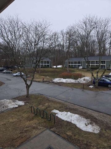 88 Cricketbrook, Dover, NH 03820