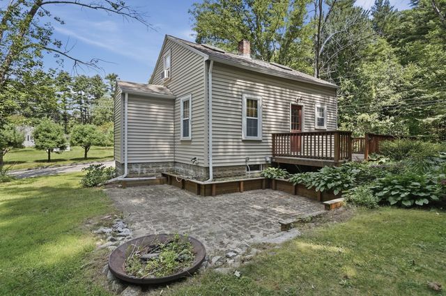 83 New Boston Road, Sturbridge, MA 01566