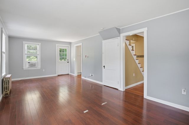 83 New Boston Road, Sturbridge, MA 01566